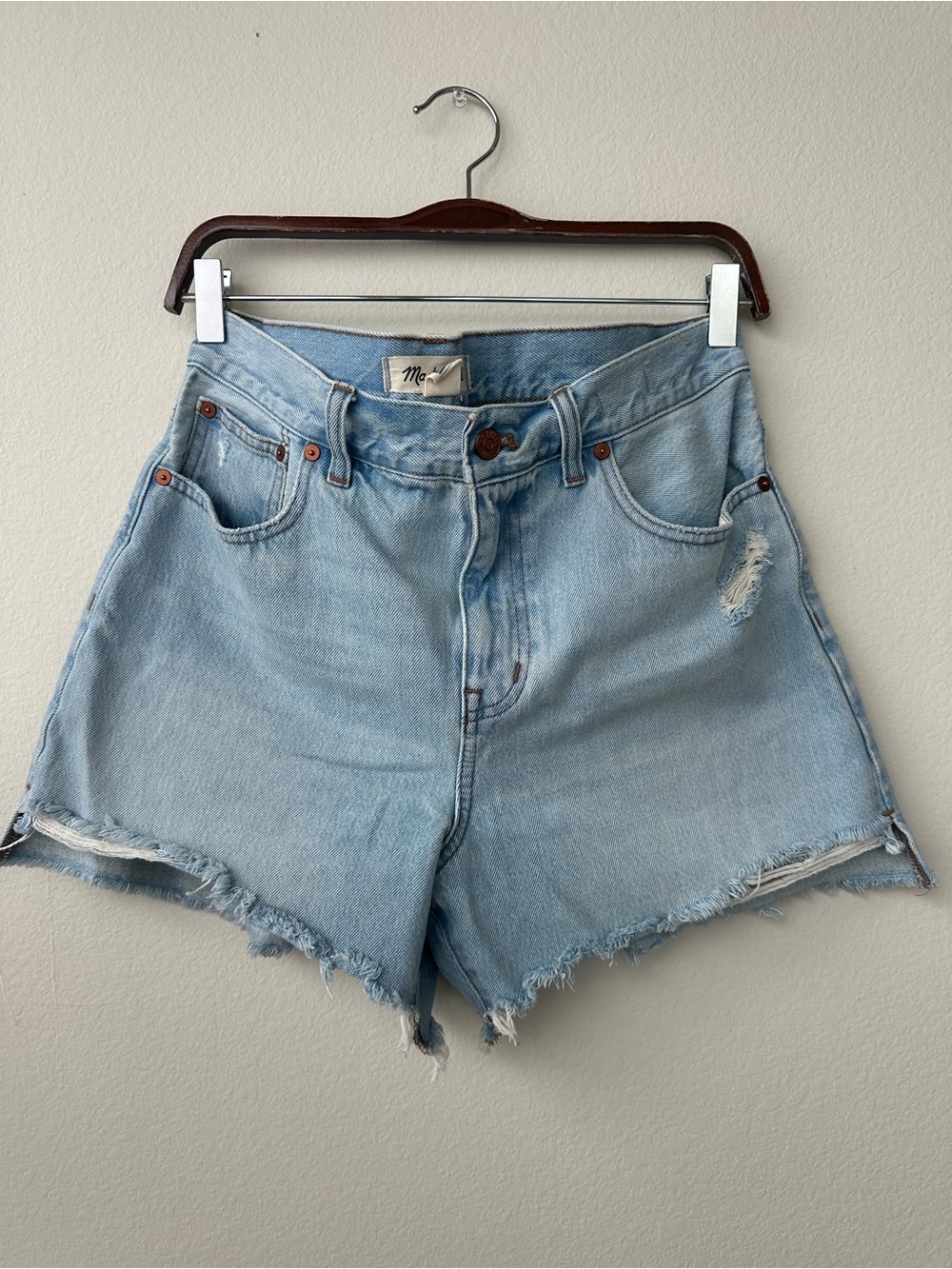 Madewell Relaxed Mid-Length Denim Shorts women’s 29 435